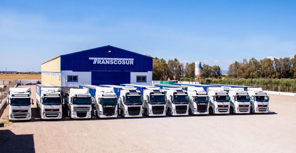 empresa de logistica terrestre fuente palmera