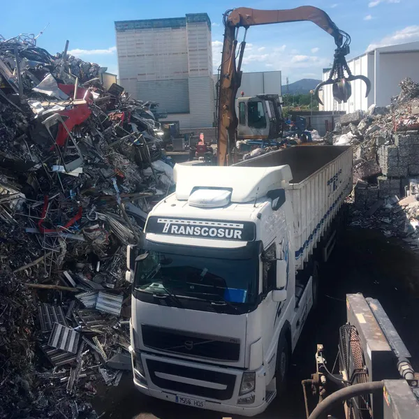 empresa de transporte de metales y chatarra